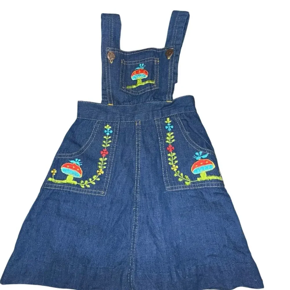 Vintage charming 90s
